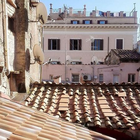 Delizioso Appartamento A Campo De' Fiori Ρώμη Εξωτερικό φωτογραφία